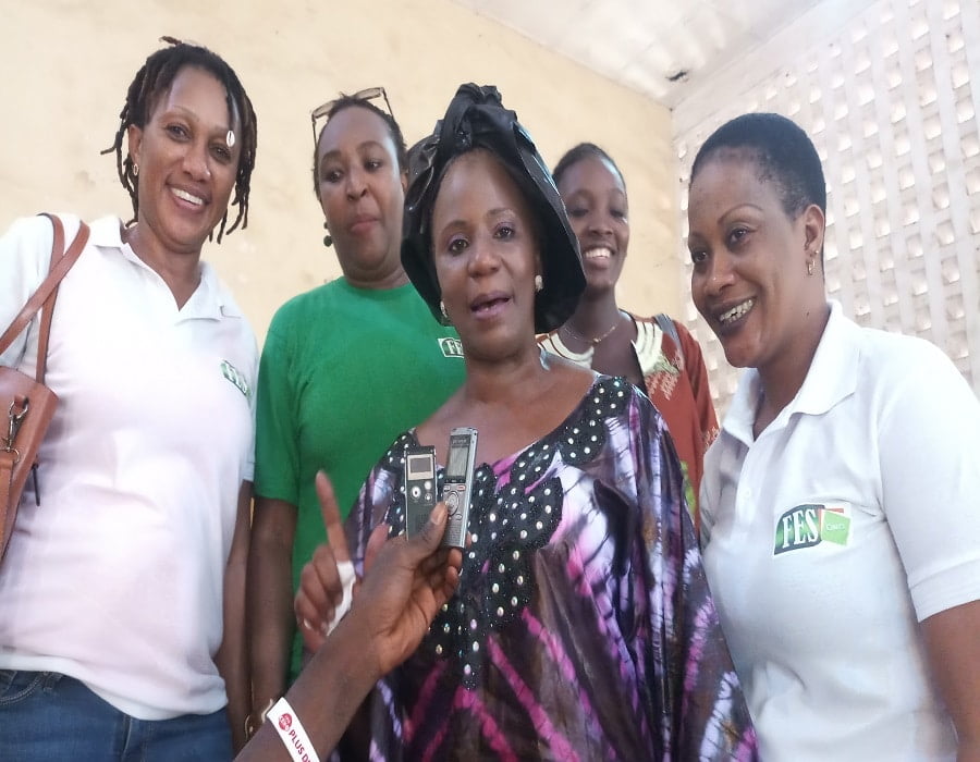 Journée internationale de la jeune fille : l&rsquo;ONG Femmes engagées pour la salubrité (FES) fait une conférence débat à Conakry