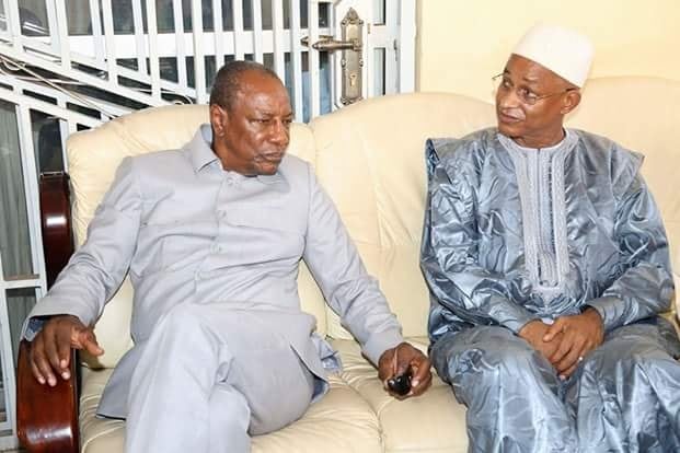 Guinée : le dialogue politique reprend, mais avec le ver dans le fruit !