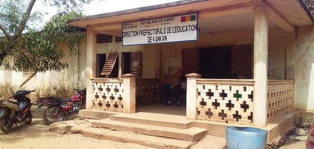 Kankan : constat sur l’état de délabrement de la direction préfectorale de l’éducation !