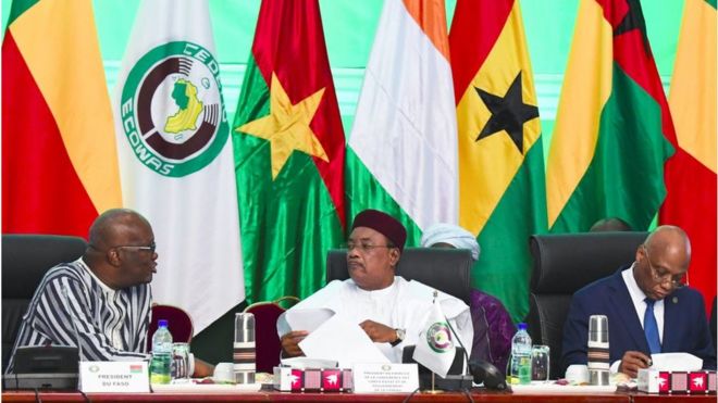 Mali: la Cédéao prête à accorder un an de transition à la junte