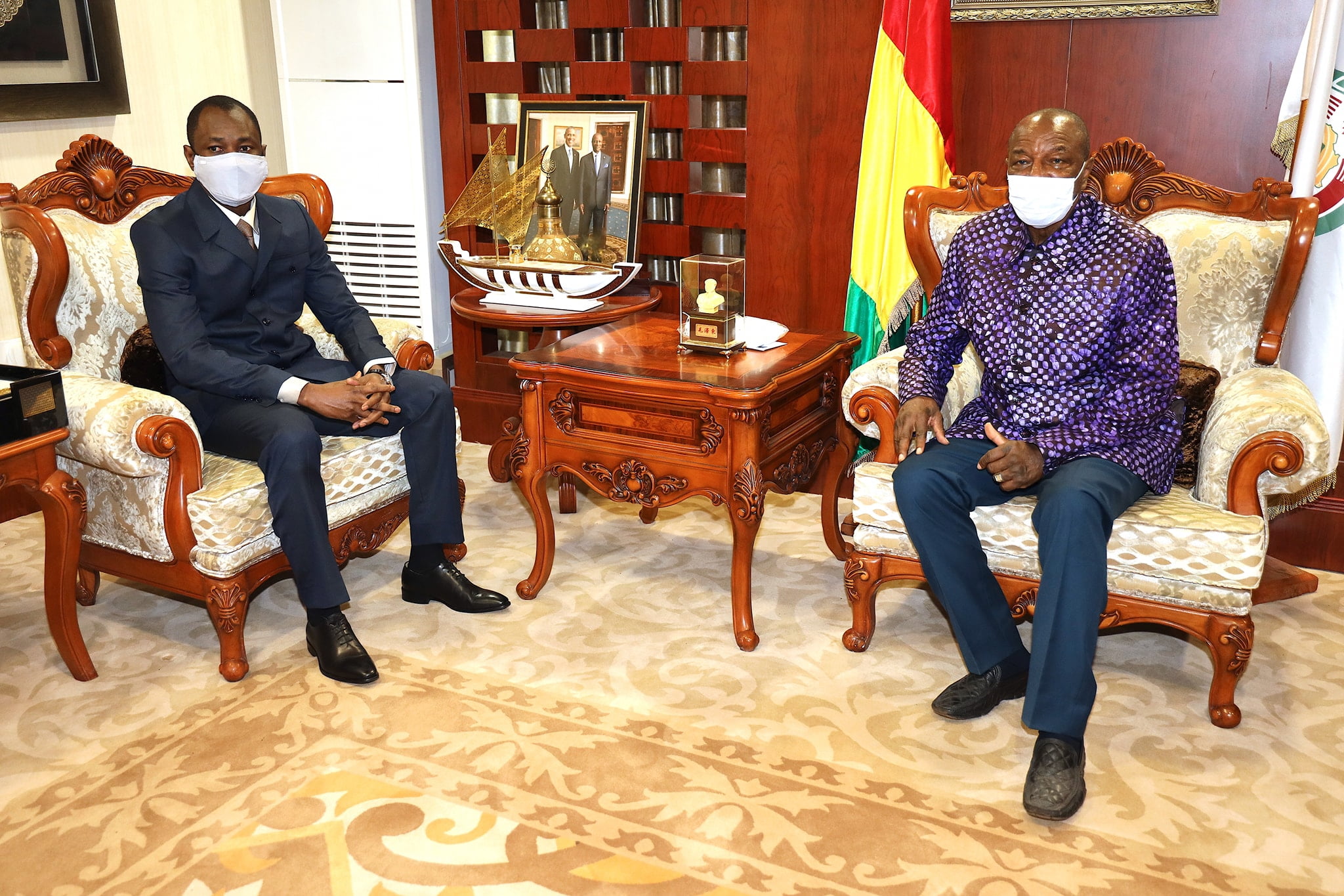 Alpha Condé reprend peu à peu la diplomatie sous-régionale en main, Assimi Goita en Guinée pour parler de sécurité…