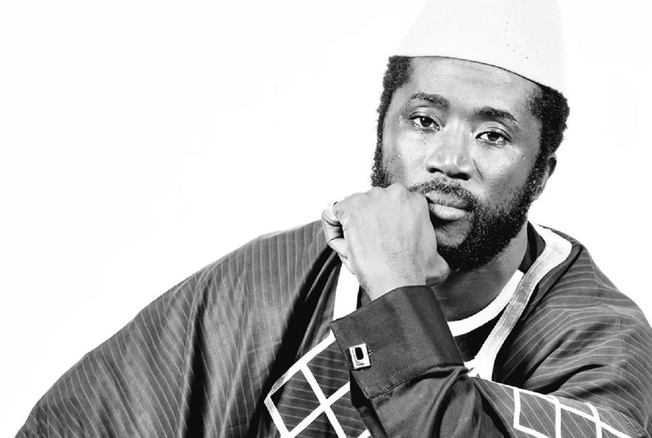 Justice : l’artiste, Elie Kamano condamné au payement de 50 millions francs guinéens…