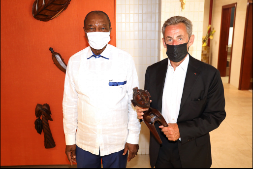 Que cherche Nicolas Sarkozy en Guinée ?