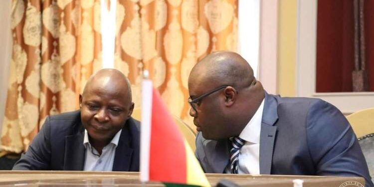 Guinée : le ministre de la Fonction publique au cœur de la polémique