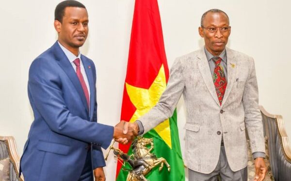 Le Premier ministre burkinabé exprime son souhait de voir le Tchad intégrer la dynamique de la fédération en Afrique de l’Ouest