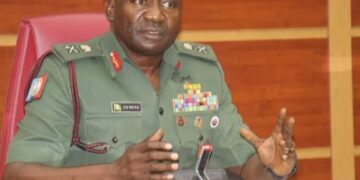 Nigeria : le général Musa réaffirme son soutien à la démocratie et se tient prêt à intervenir au Niger