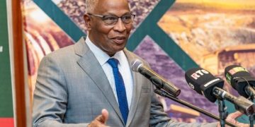 Le président Doumbouya défie les faux pronostics et reconduit Bah Oury à la Primature
